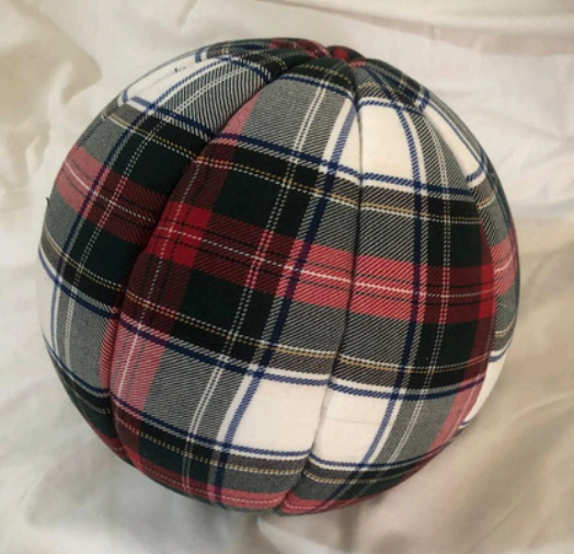 ESFERA DE CUADROS BURGUNDY
