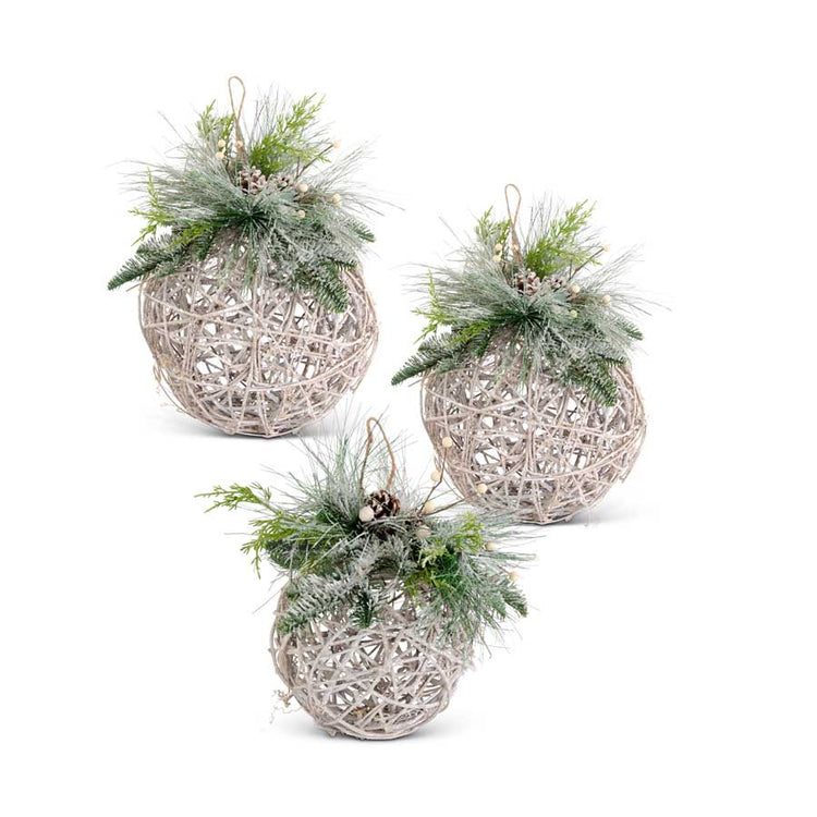 JUEGO DE 3 BOLAS DE RAMAS TEJIDAS